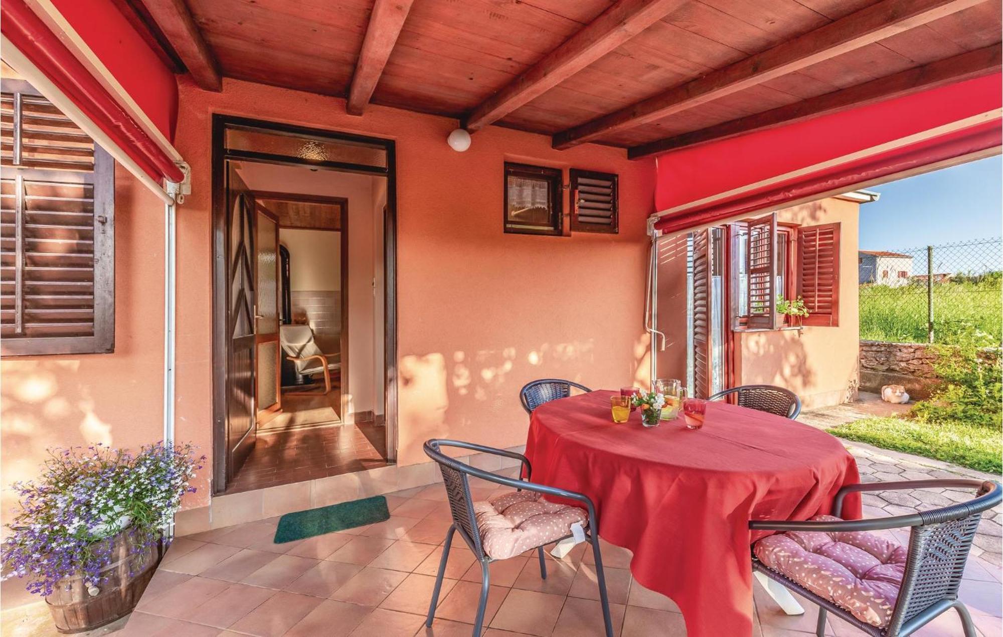 1 Bedroom Pet Friendly Home In Šišan Exterior foto